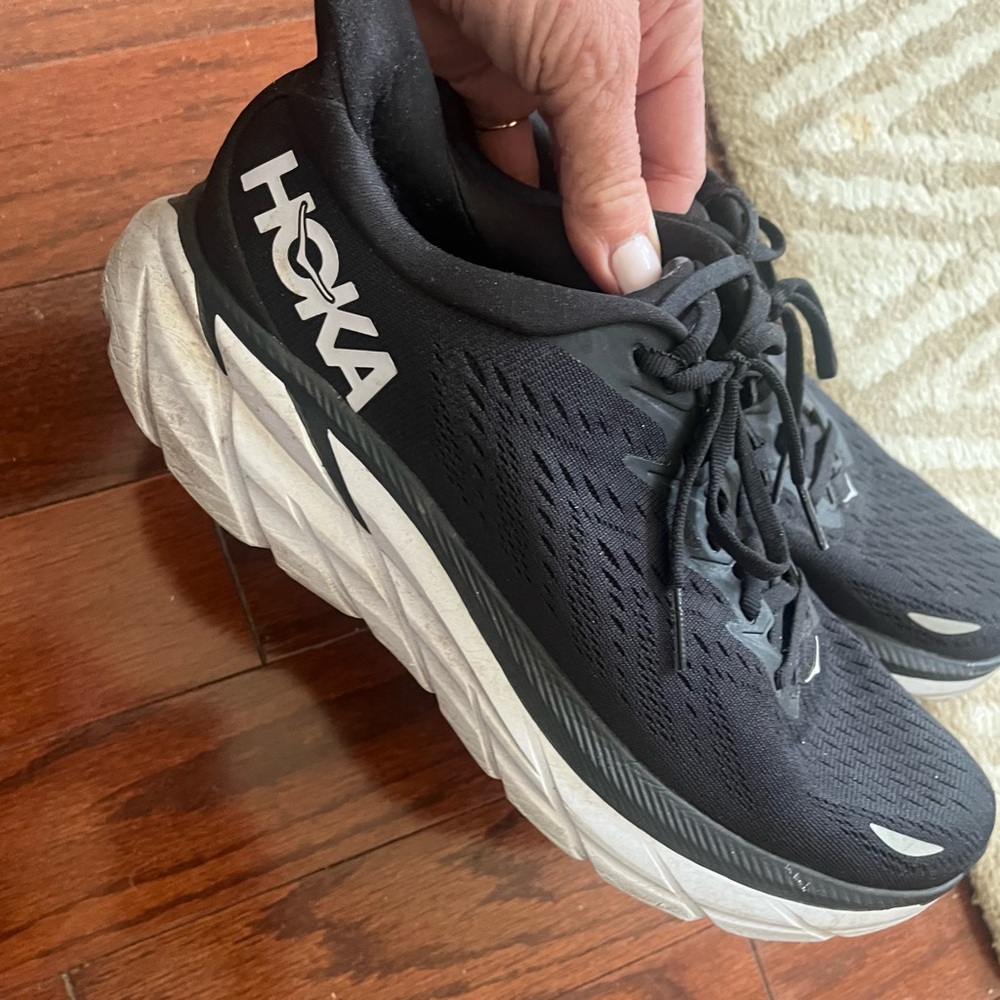 Hoka Black Running Shoes
